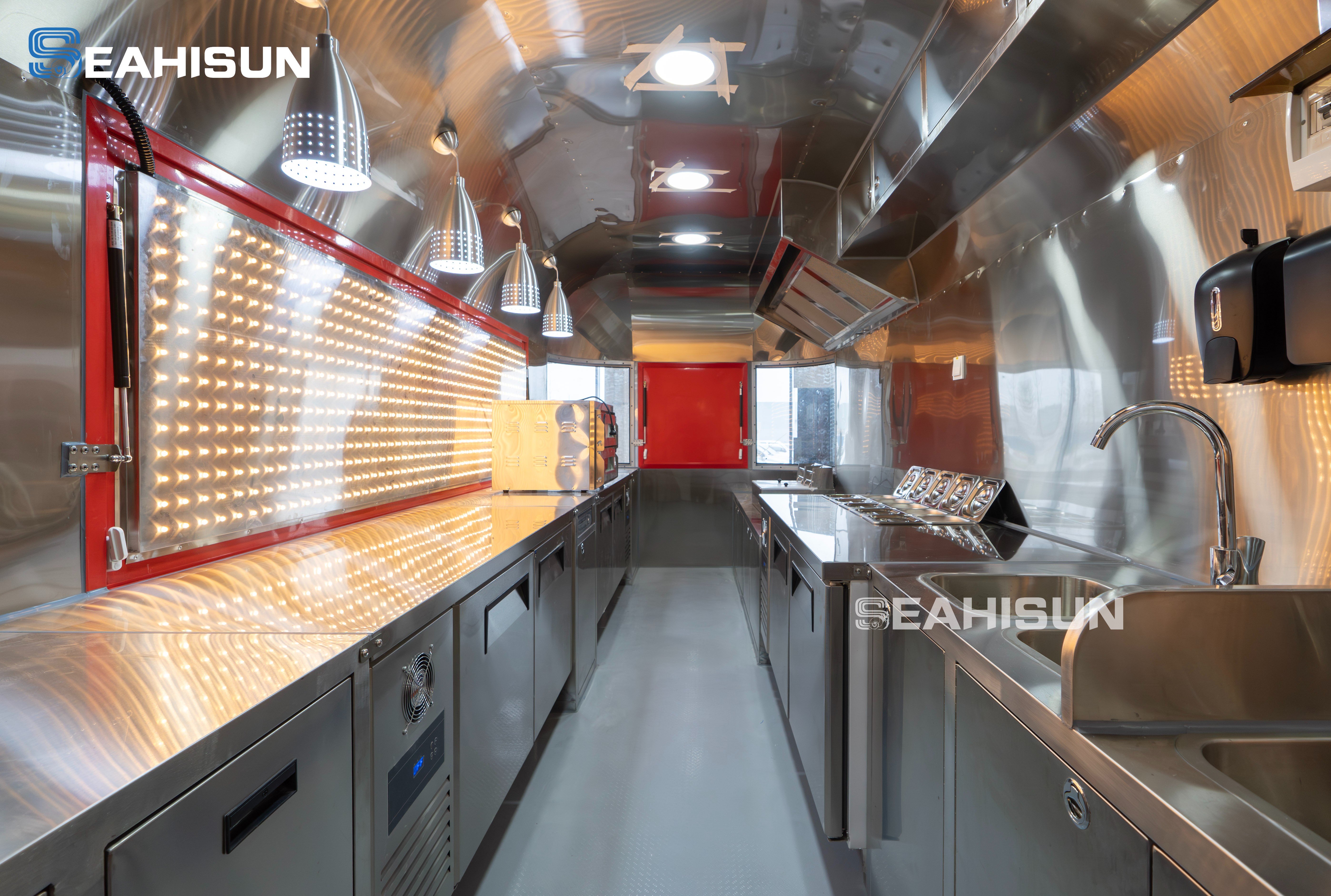 _DSC8548-已增强-NR _DSC9506-已增强-NR-pictechcc-watermarked