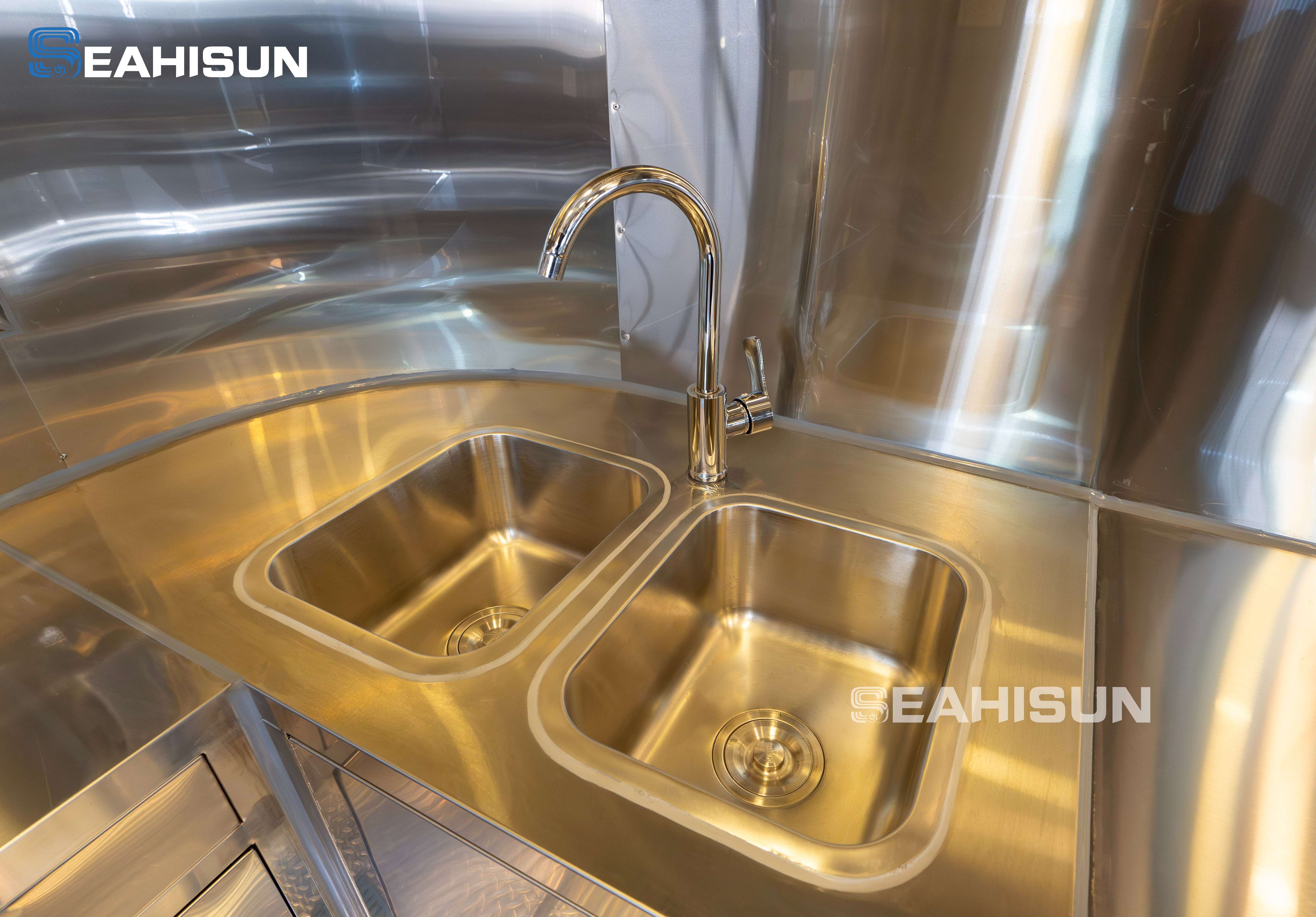 _DSC8960-已增强-NR-pictechcc-watermarked