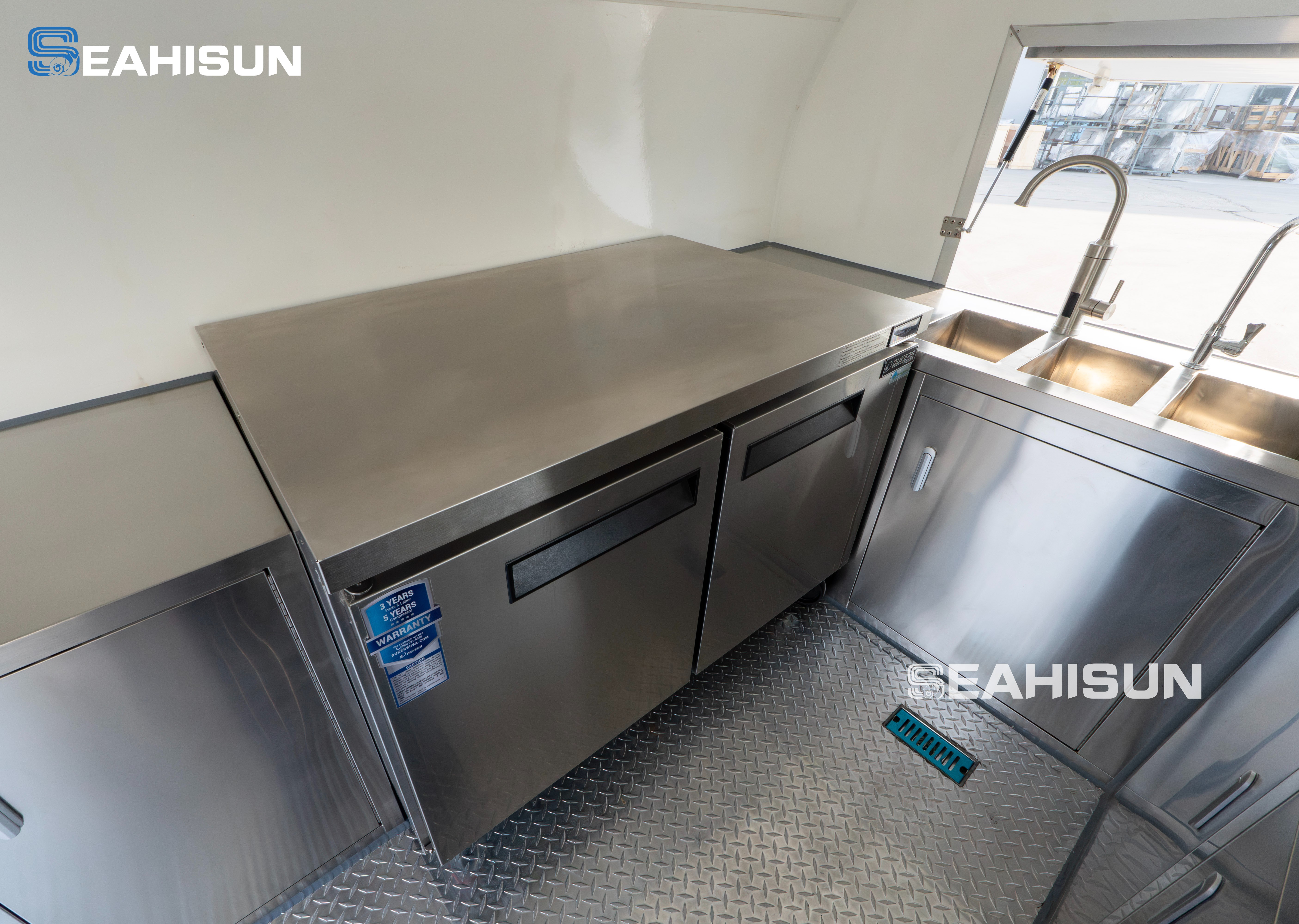 _DSC9127-已增强-NR-pictechcc-watermarked