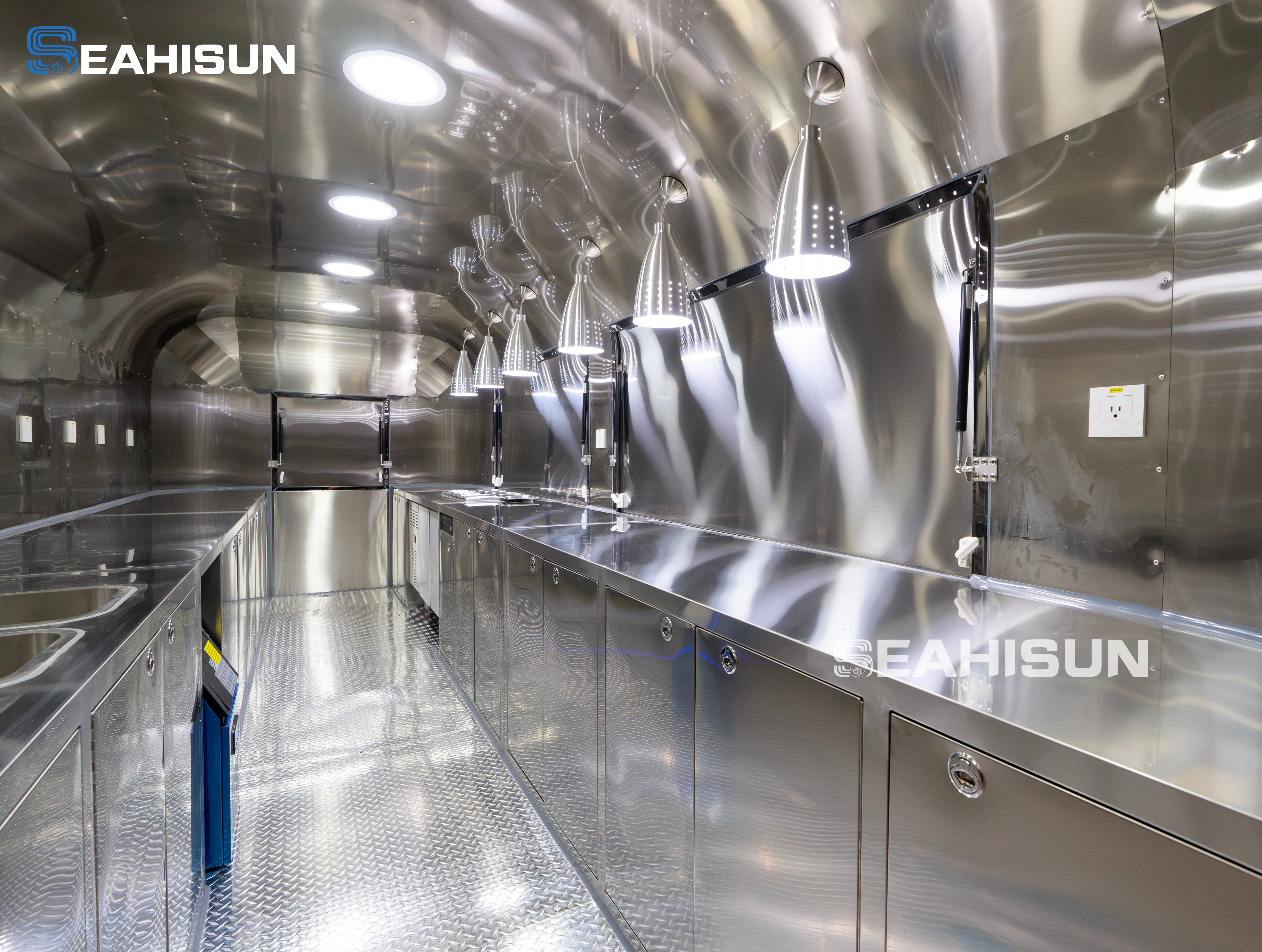 Food Trailer inner design