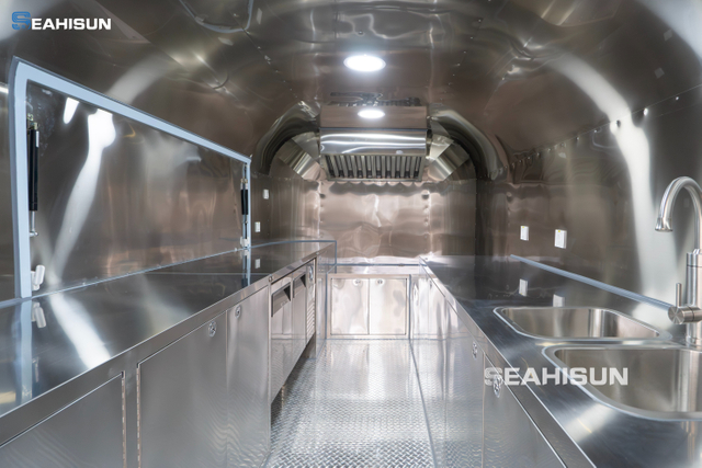 SEAHISUN Light Blue Aluminum Spray Airstream Style Food Trailer