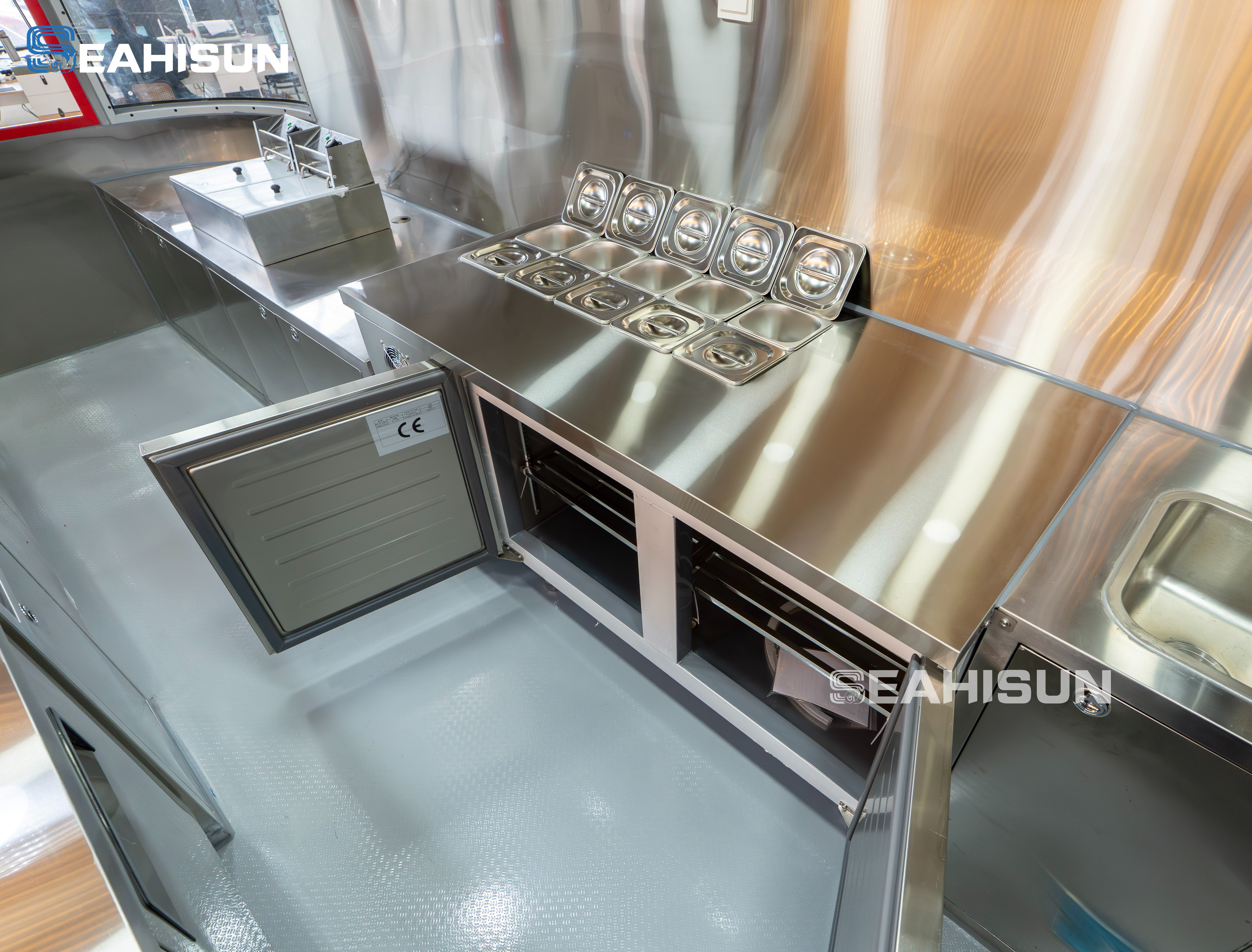 _DSC9526-已增强-NR-pictechcc-watermarked