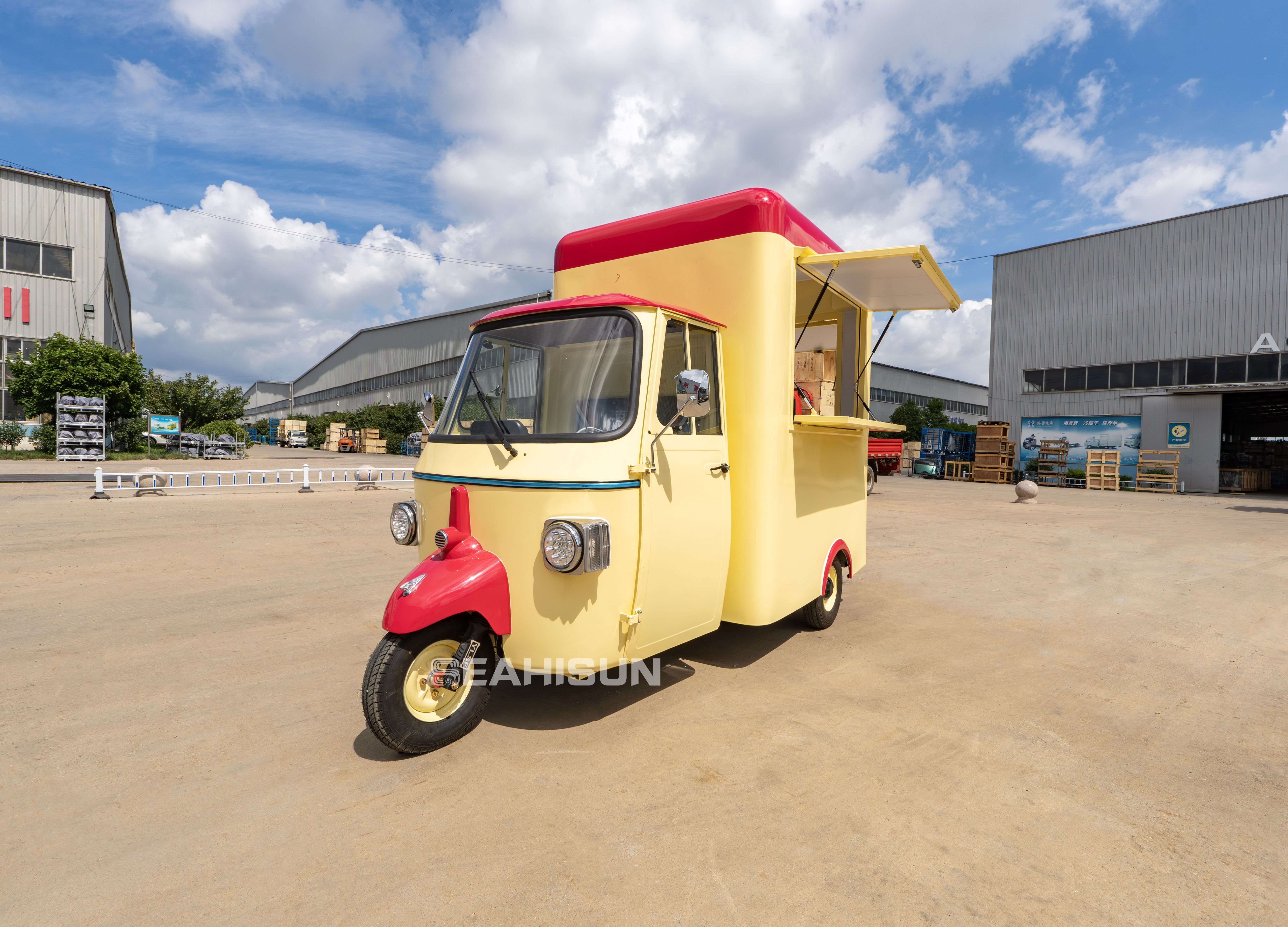 Unlock Your Business Potential with Piaggio's Mobile Food Cart!